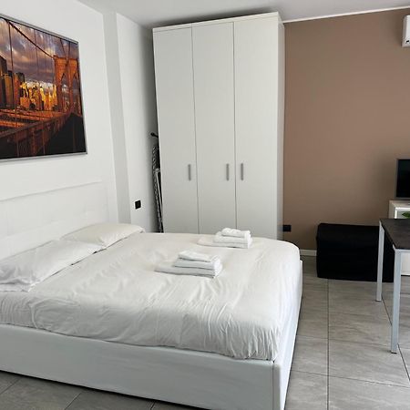 Sempione Rho Expo Stay - Affitti Brevi Italia Перо Экстерьер фото